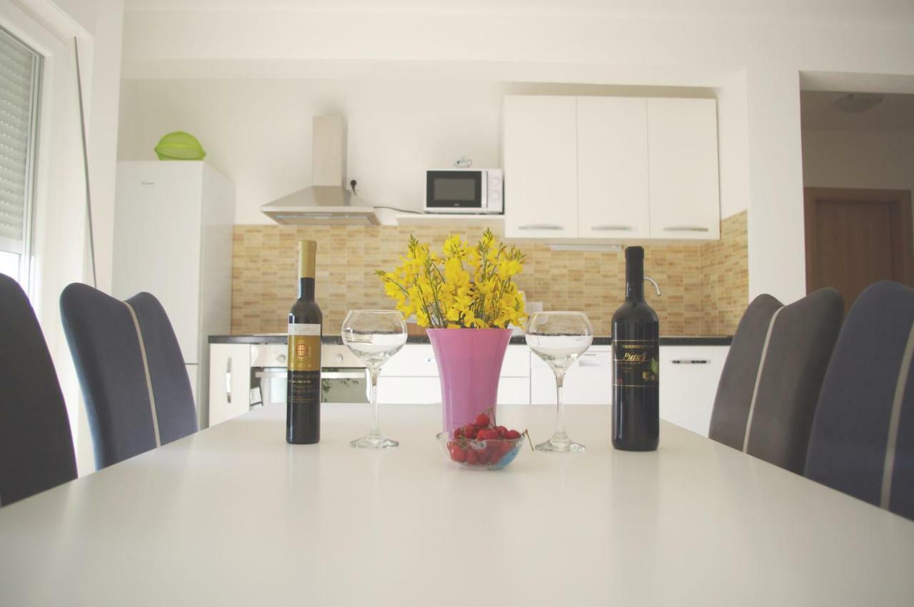 Apartment Lumago Kaštela المظهر الخارجي الصورة